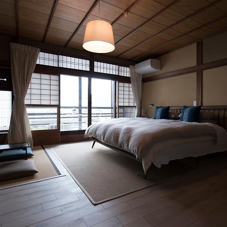 Chic Machiya Stay Nuno Киото Екстериор снимка